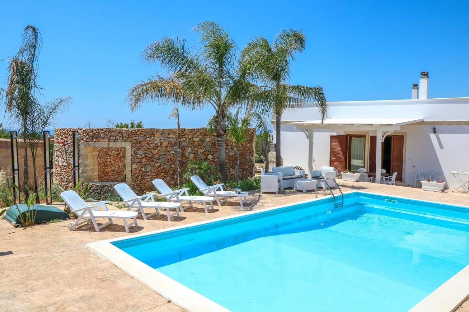 Villa Vista Mare Panoramica, Trullo E Piscina Esclusiva Alliste Esterno foto